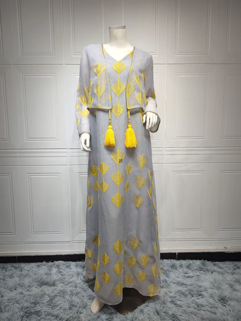 Arabic Dresses Women Caftan Marocain Mesh Abaya Embroidery Long Sleeve V-Neck Fake Two Piece Tassel Robe Femme Musulmane
