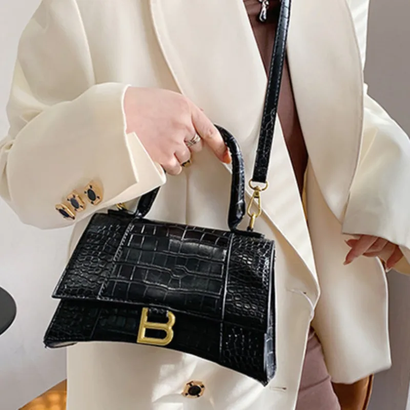 

Новинка 2022, роскошные дизайнерские сумки с песочными часами, Женская Повседневная сумка-мессенджер на одно плечо, черные квадратные сумки с...