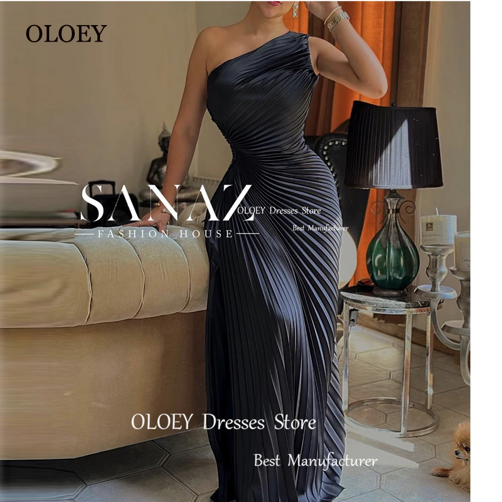 

Женское драпированное платье на одно плечо, в пол