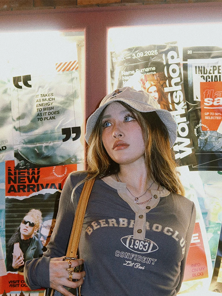 

Женский укороченный Топ с длинным рукавом и принтом, в американском стиле