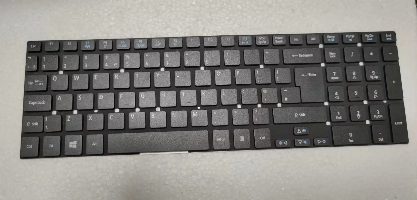 Клавиатура UK для Acer Aspire E1-510 E1-530 E1-570 E1-572 E1-731 Q5WV1 VA70 Z5WE1 Z5WE3 E5-521