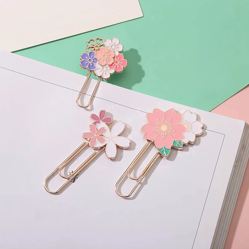 

Exquisite Sakura Bookmarks Kawaii Cherry Blossom Paper Clips Cute Metal Book Page Holder Korean Stationery Reading Tools