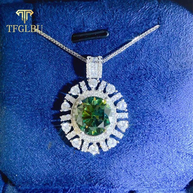 

Женский кулон из серебра 925 пробы с муассанитом, 5 карат