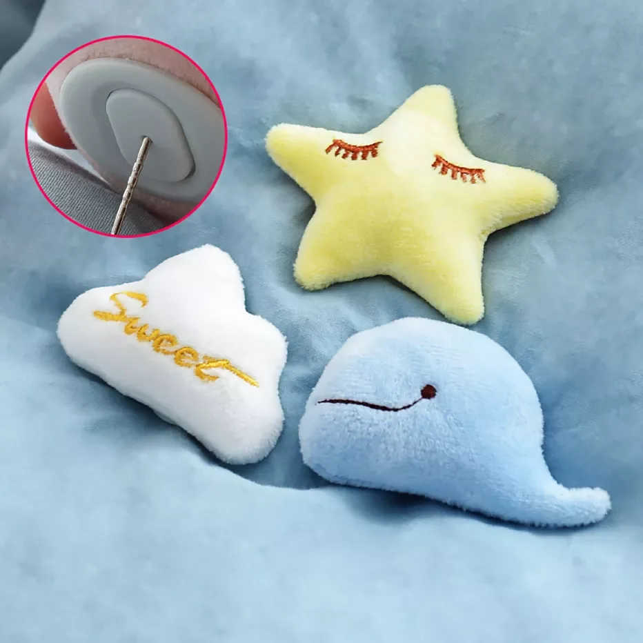 

New Hot 4PCS Soft Quilt Blanket Clips Non-slip Duvet Quilt Holder Pins Bed Cover Blaknket Fastener Anti-run Quilt Holder with 8