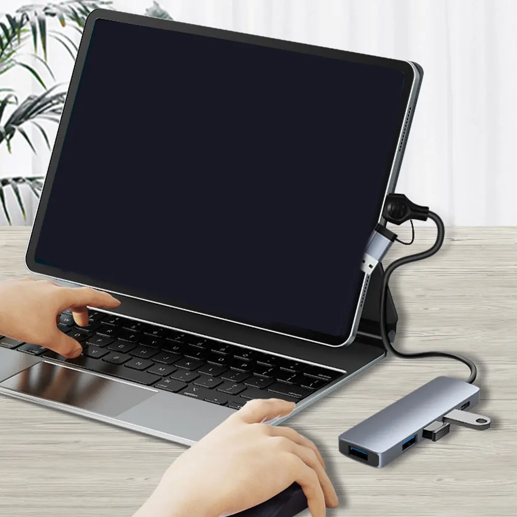 

Док-станция для передачи данных с USB-портами