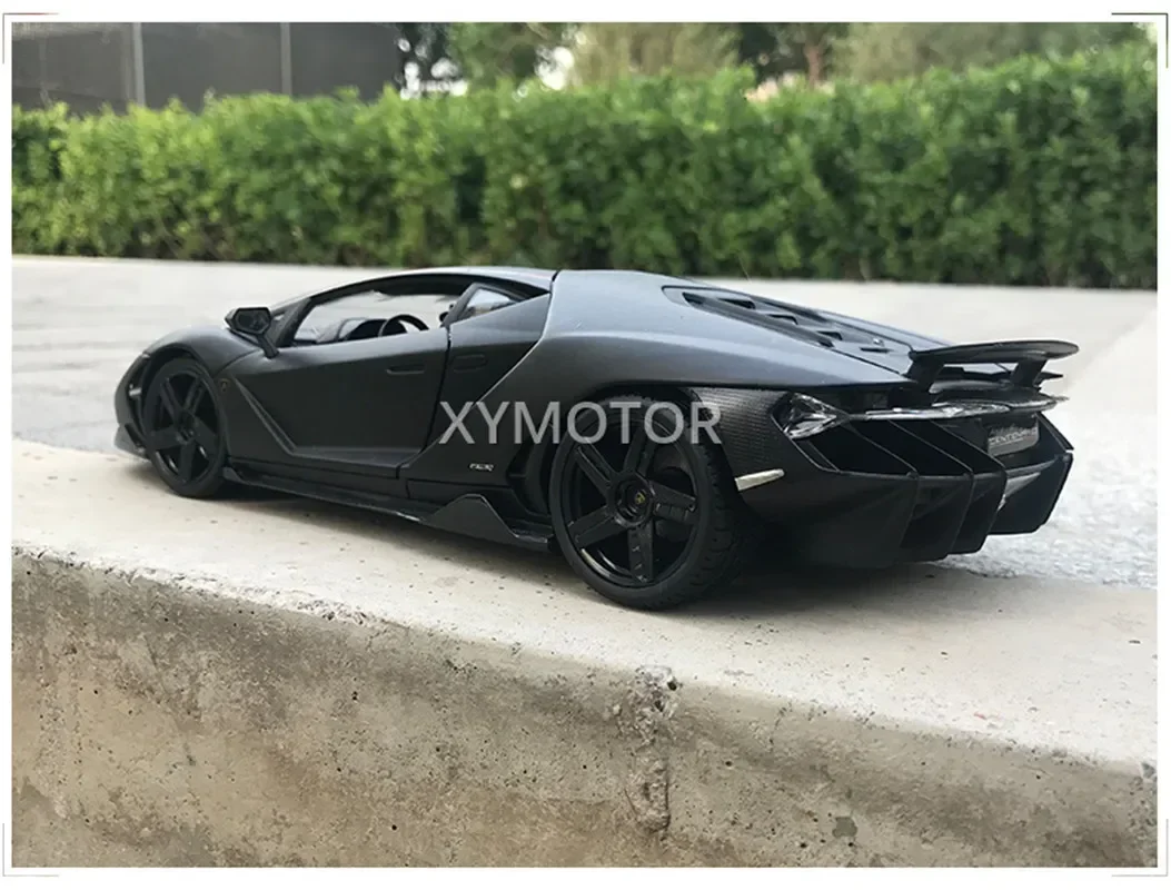 Коллекционная литая модель автомобиля Maisto 31386 1:18 для Lamborghini Centenario 100th детские