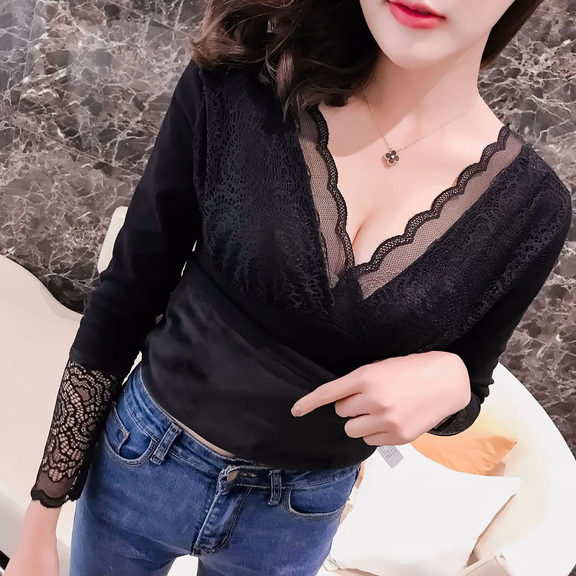 Зимний корейский стиль 2023 утолщенный теплый сексуальный бюстгальтер с v-образным