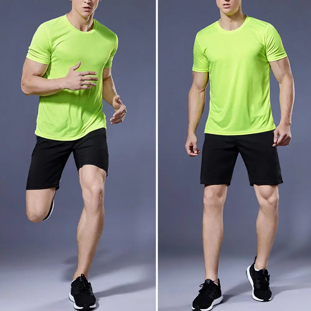 

1 Set Men Top Shorts Solid Color Men T-shirt Shorts Short Sleeve Two Piece Set Quick Dry Summer Loose Sportswear Set for Fitness