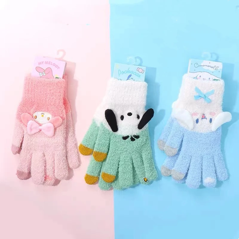

Милые Мультяшные плюшевые перчатки Sanrio для сенсорного экрана в стиле аниме, милые зимние теплые приборы My Melody Cinnamoroll Kuromi, подарки для девоче...