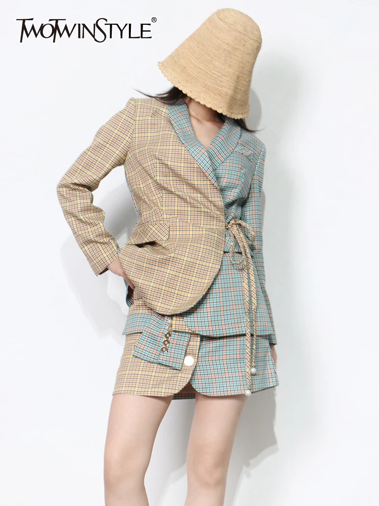 

TWOTWINSTYLE Slim Two Piece Set Women Lapel Long Sleeve Blazer High Waist Shorts Plaid Colorblock Female Autumn Sets Fashion New