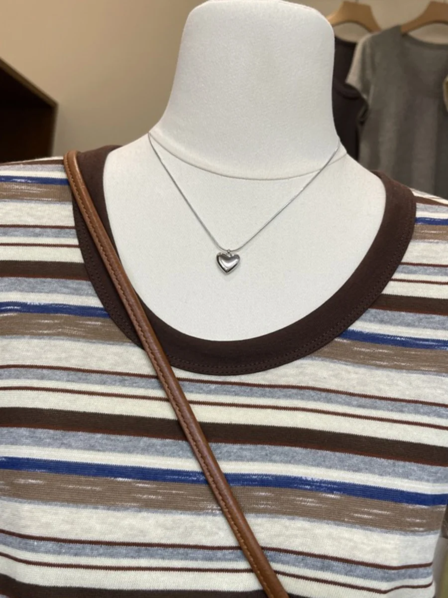 Женская футболка с коротким рукавом в полоску