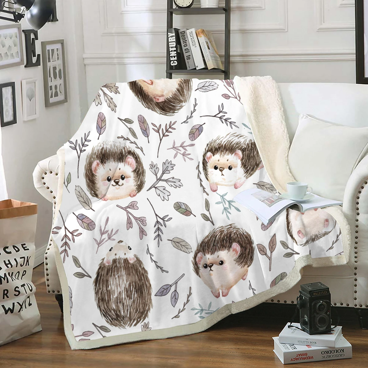 

Cartoon Throw Blanket Hedgehog Sherpa Blanket Cute Blanket Soft Black European Style Blanket for Sofa Office