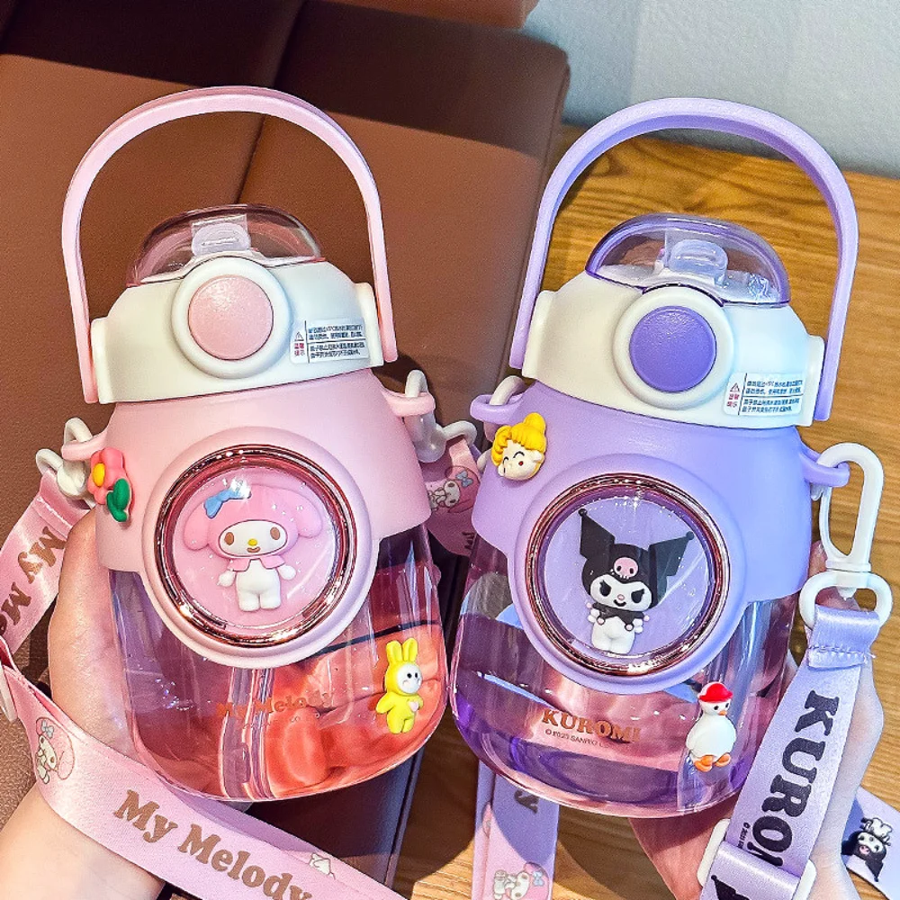 

820Ml Water Bottle with Shoulder Strap Kawaii Sanrio Cinnamoroll Kuromi Anime Large Capacity Summer Outdoor Portable Water Cup