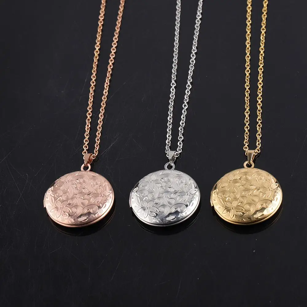 

Gift Jewelry Three-dimensional Carving Friend Chain Necklace Photo Picture Locket Round Shaped Pendant