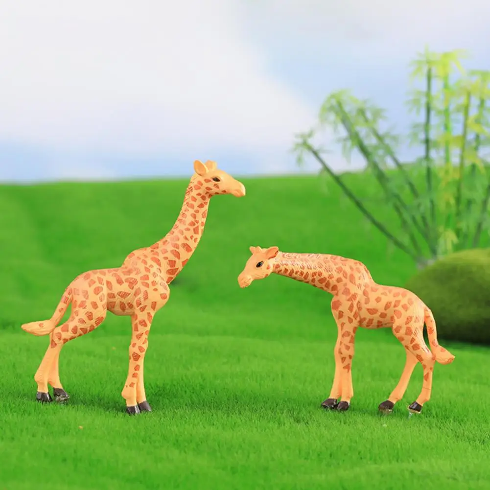 

3Pcs/Set Giraffe Statue Cute Plastic Vivid Expression Garden Supplies Giraffe Ornament Animal Statue