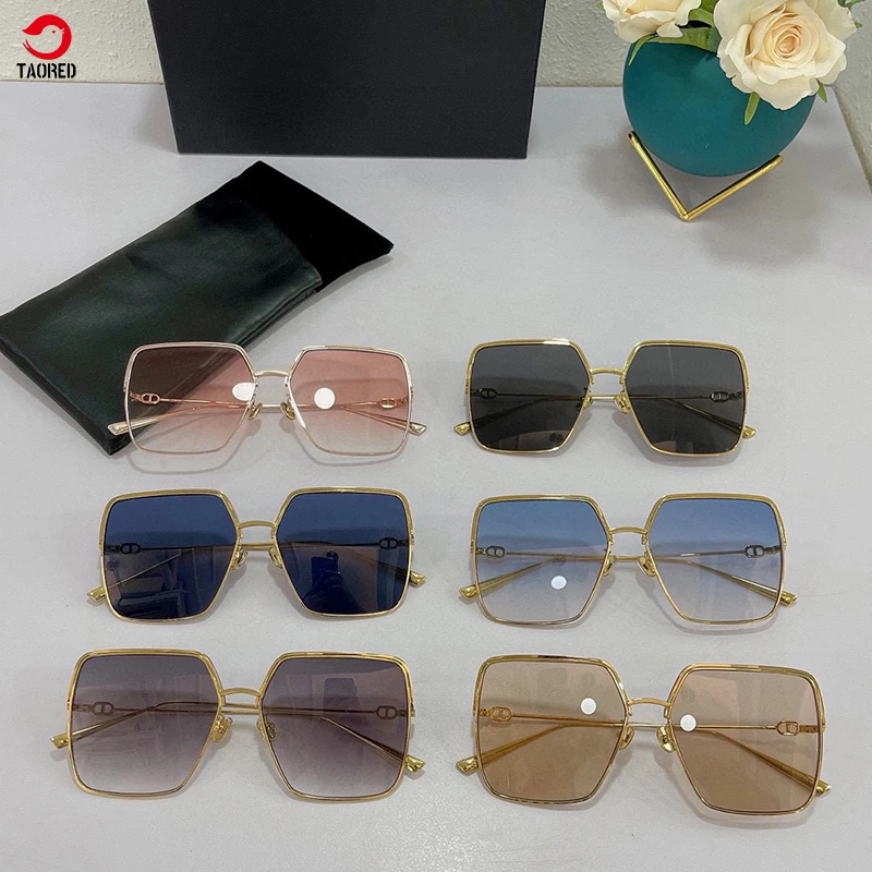 2022 Italy Luxury Brand Women's Sunglasses Square Metal Frame Elegant Female Eyewear Designer Trendy Fashion Vintage Eyeglasses