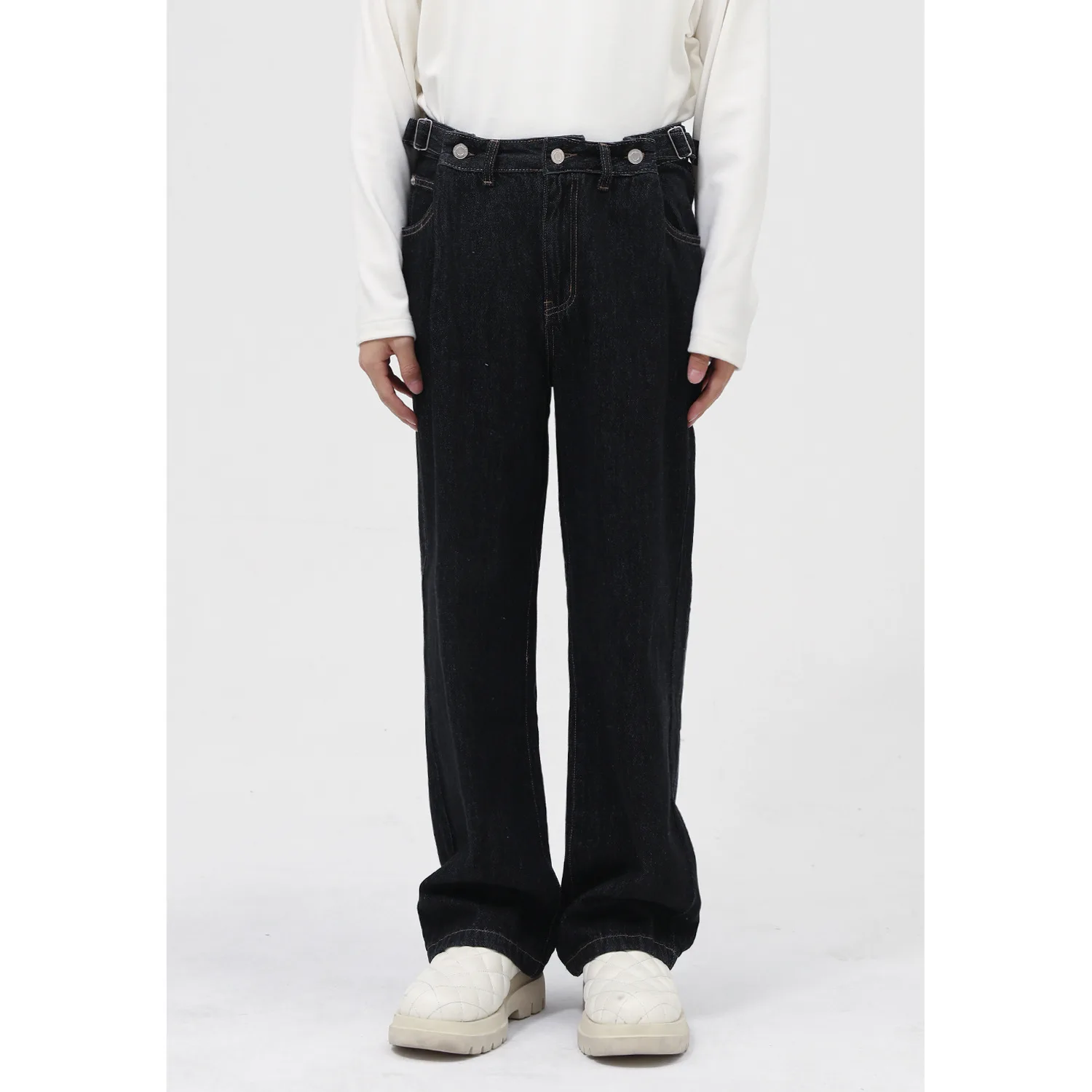 

Джинсы мужские однотонные, свободные простые брюки из денима в Корейском стиле, повседневные брюки со средней талией, с эффектом потертости, черные