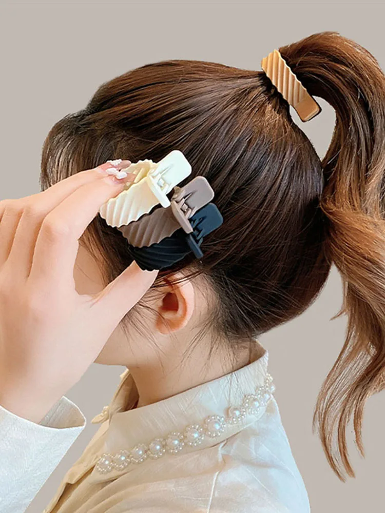 

Женская заколка для волос с зубцами, однотонная Геометрическая заколка для конского хвоста, аксессуар для волос на лето, 2022