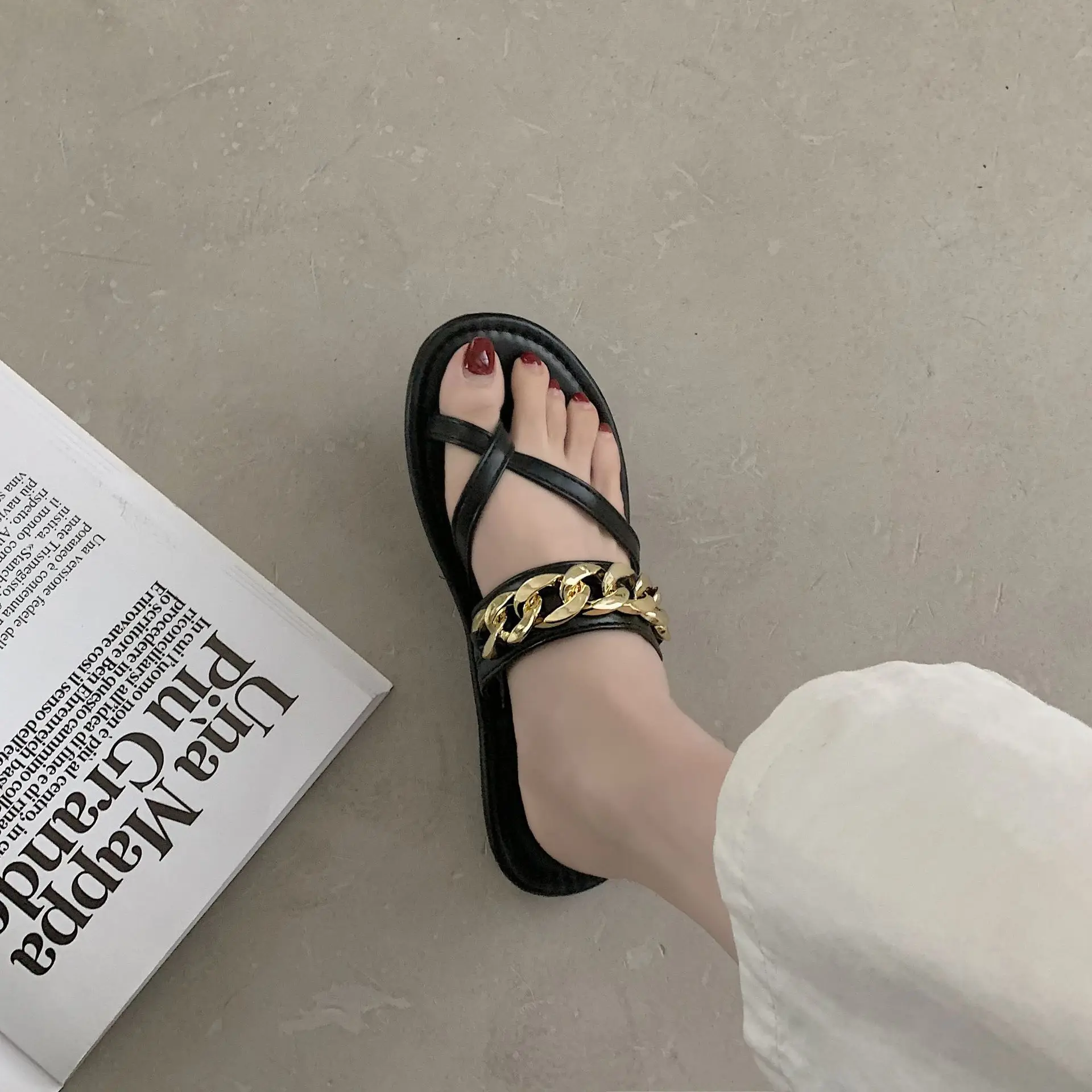 

Шлепанцы женские с цепочкой, повседневные пляжные сандалии на мягкой плоской подошве, Бытовые аксессуары