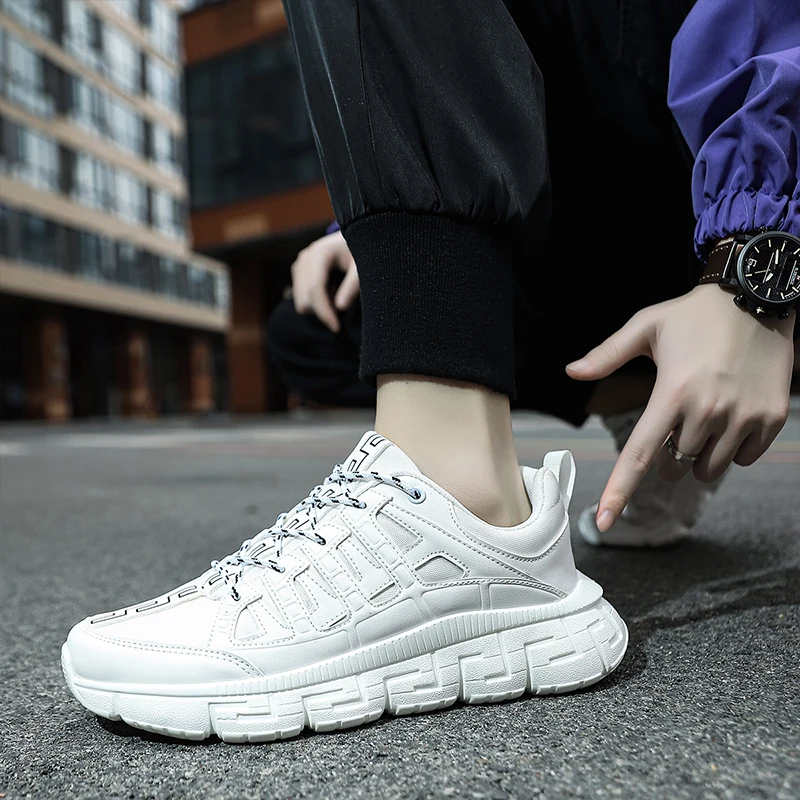 Men's Sneakers Breathable Running Shoes Lace Up Mesh Comfortable Fashion Sports Men Tennis Shoes