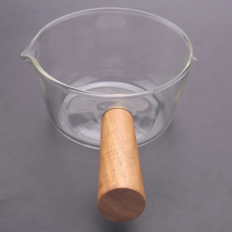 Стеклянная молочная кастрюля с деревянной ручкой 400 мл для приготовления салата