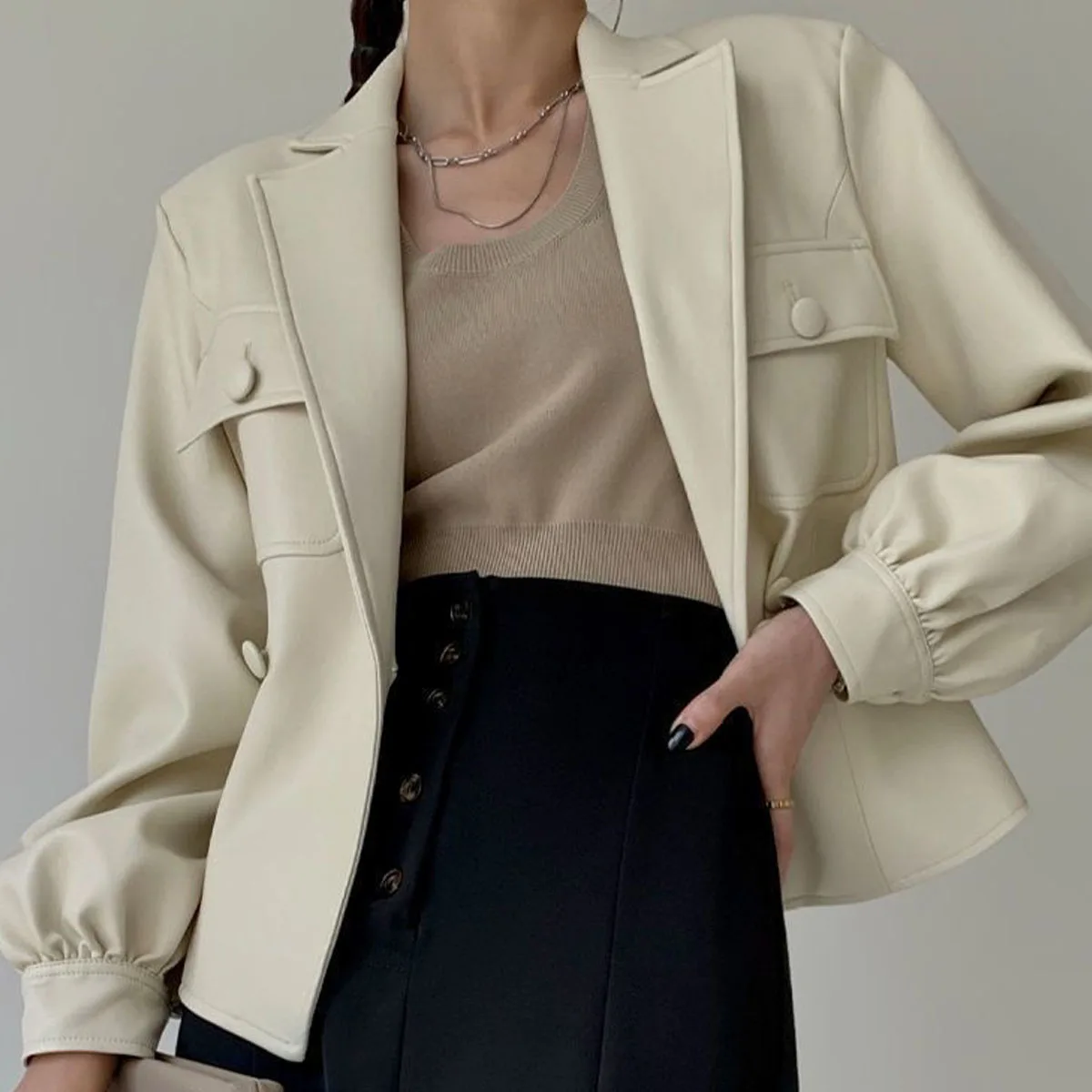 1pcs Womens Short PU Leather Jackets Coat 2022 Autumn New Faux Fur Buttons Splicing Small Pocket Ladies Skinny Locomotive Coats