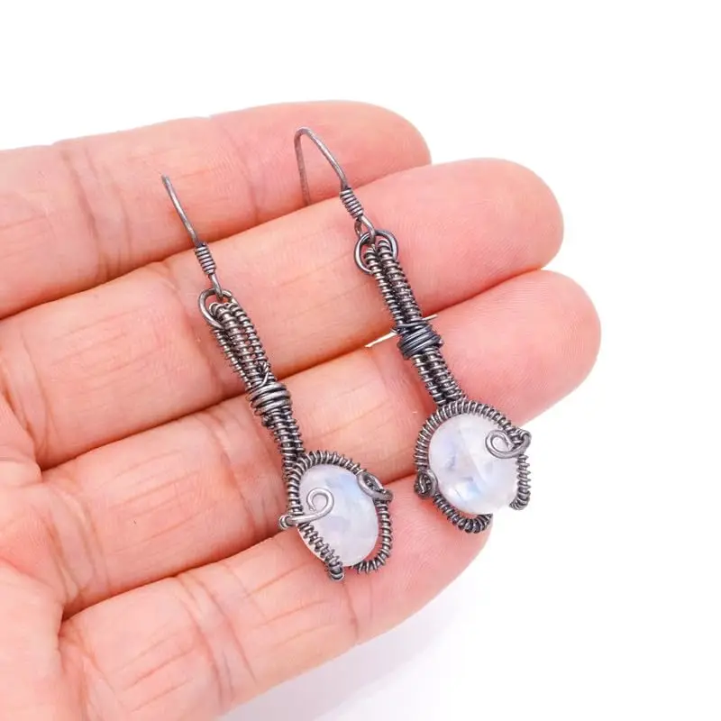 Серьги из серебра с лунным камнем 2 дюйма F6777