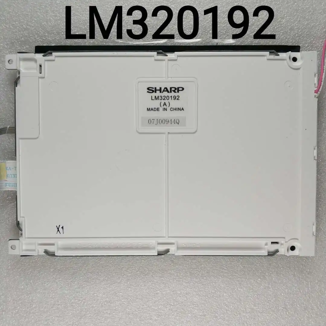 5.7 lcd panel LM320192