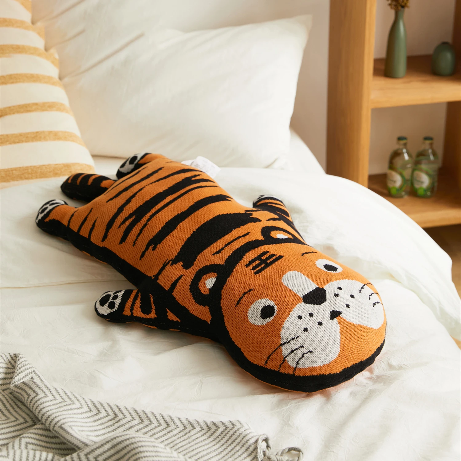 

2022 New Chinese Year Of Tiger Knit Cushion Festive Gift Home Decor Children Toy Dakimakura Cute Funny Throw Soft Pillow Plush
