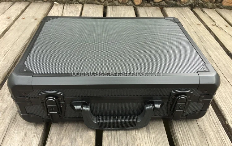 Алюминиевый портфель Ningbo Factory с пенопластом и кодовым замком