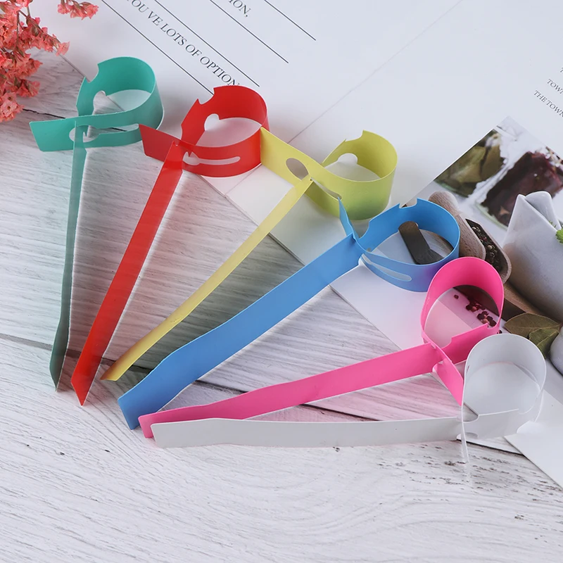 

100Pcs Solid Color Durable Tree Ornament Signage Gardening Label Prompt Card Hang Tag Waterproof Ring Set Plant Markers Reusable