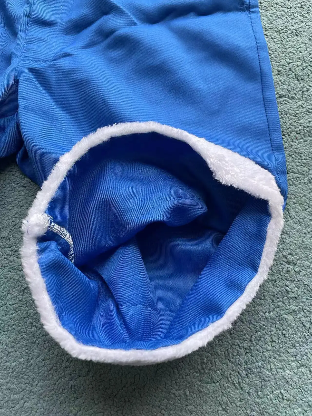 Мужской красный жилет синие брюки комплект костюмов для косплея на Хэллоуин без