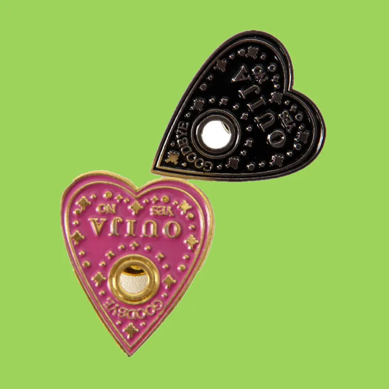Black Witch Badge Heart Denim Jacket Divination Brooch Jeans Tie Collar Pins Cool Man Badge Fashion Jewelry Gift
