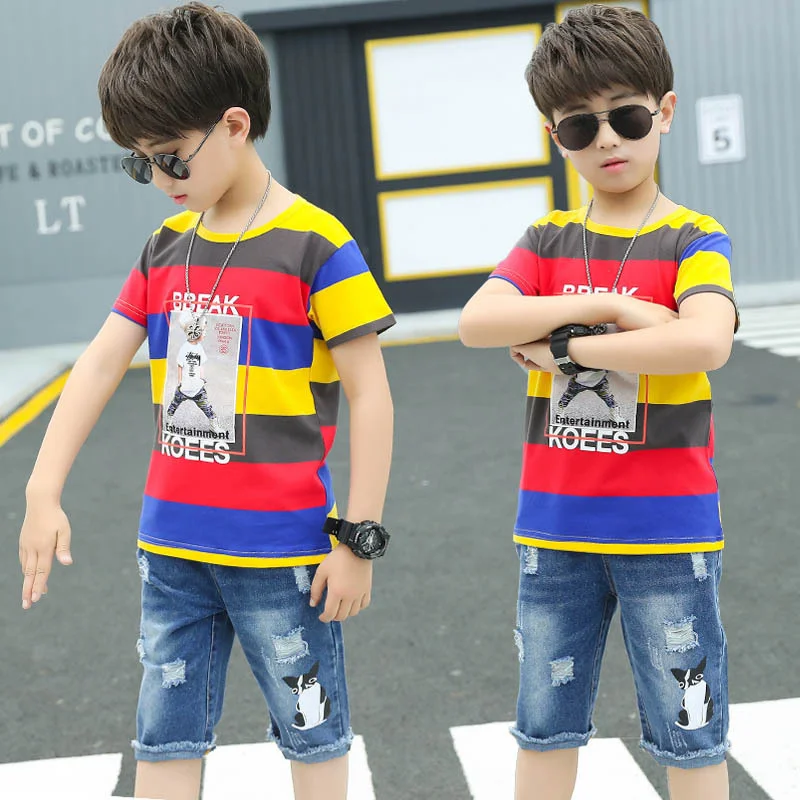 

Летний костюм для мальчиков Новинка 2022 в иностранном стиле Корейская версия для детей средней школы и Университета красивый летний костюм ...