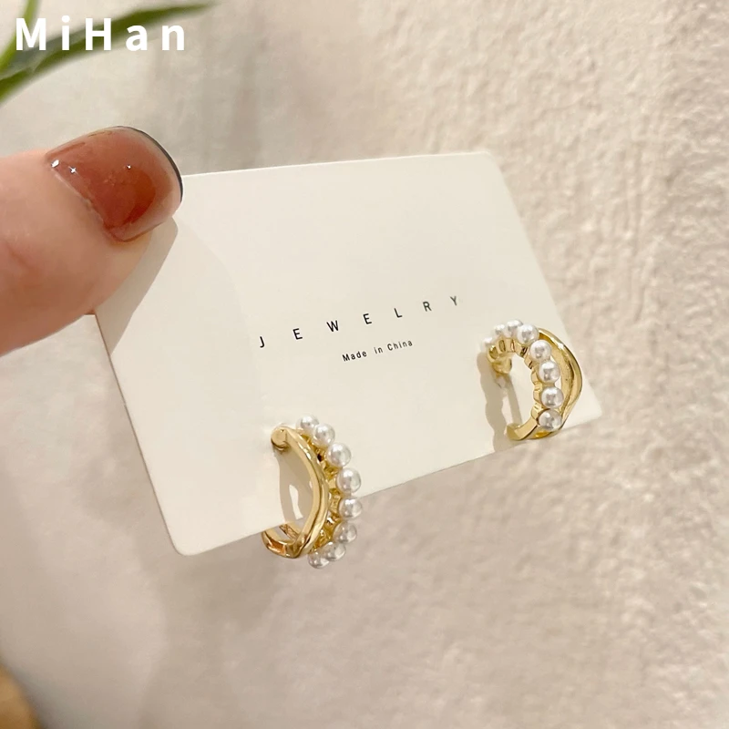 

Mihan Fashion Jewelry Round Pearls Earrings Hot Sale Popular Sale Metallic Alloy Gold Color Drop Earrings For Girl Wholesale