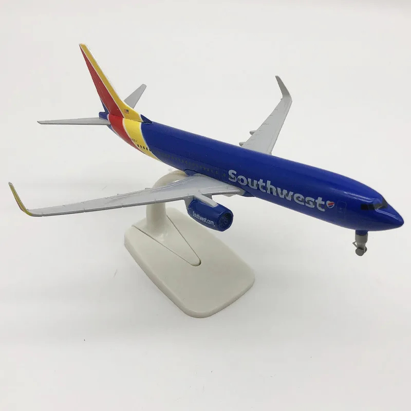 

Модель самолета 16 см с посадочным шасси, Боинг B737 B747 B777 B787