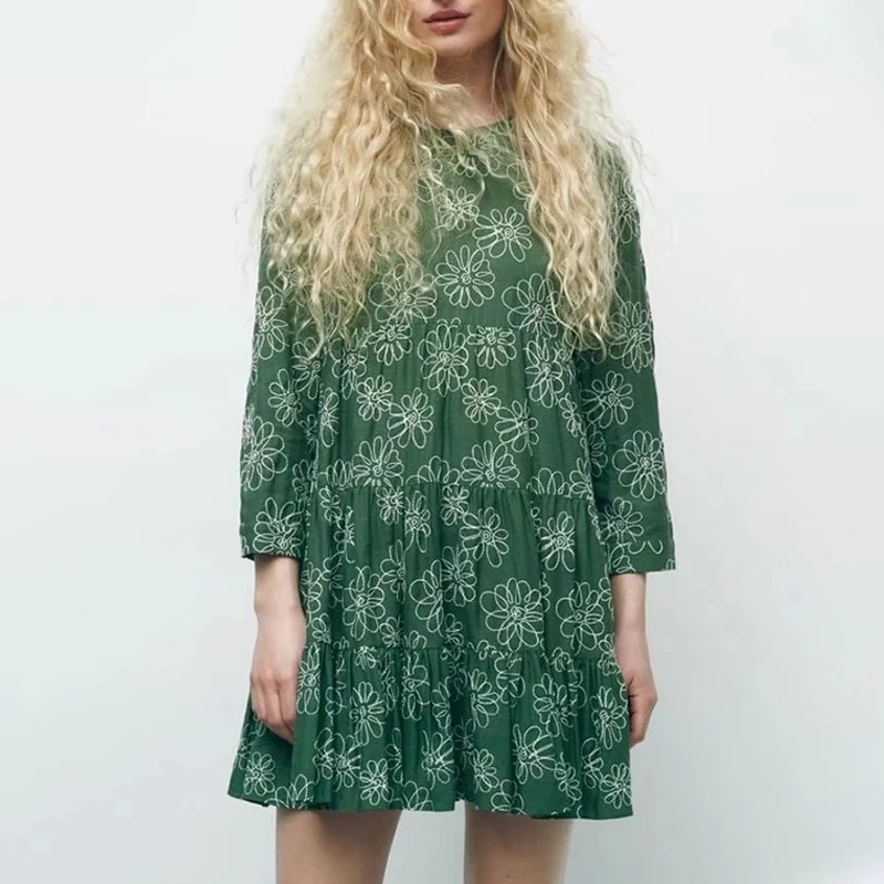 

2022 Spring Women Patchwork Embroidered Dress Casual Loose Nine Points Sleeve O Neck Button Opening Decoration Dress HH6517