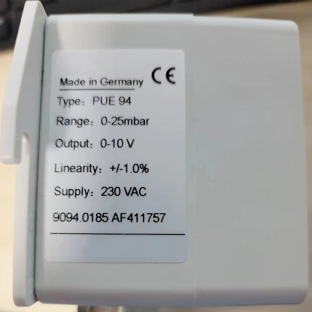 

Pressure Sensor PUE94 Range 0-25mbar Output 0-10V Supply 230VAC