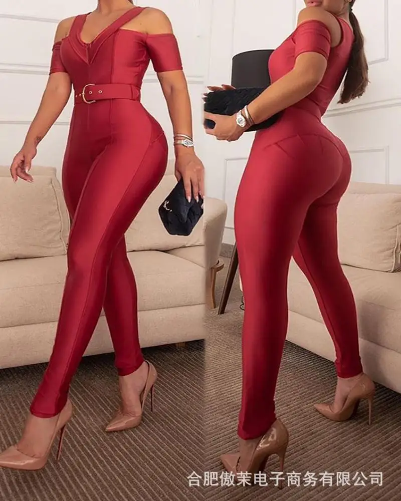 

Elegant woman jumpsuit halter neck off shoulder bodysuit summer new women's red zipper waist short sleeve jumpsuit
