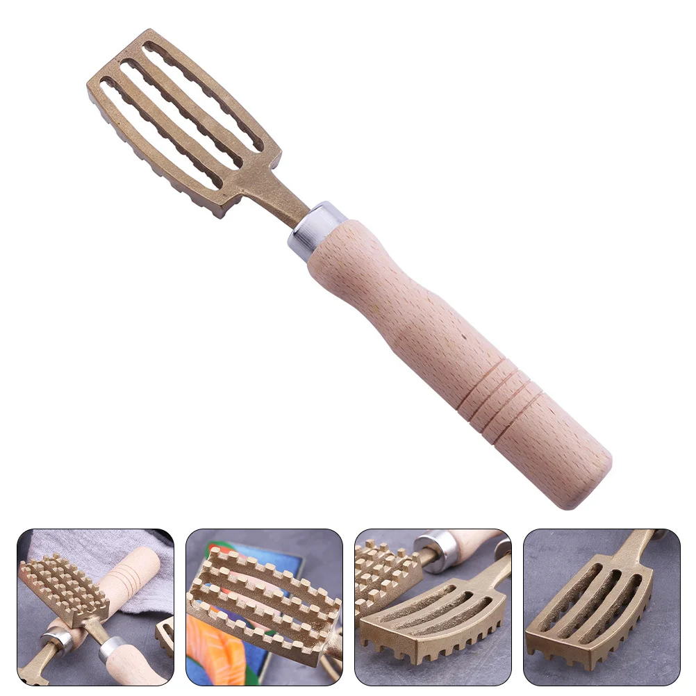 

Portable Fish Scale Remover Brass Wooden Handle Fish Skin Cleaner Removing Tool