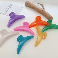 wholesale ins hot sale big 11cm sweet candy color hair clip claw geometry crescent plastlic hair accessories for woman girls