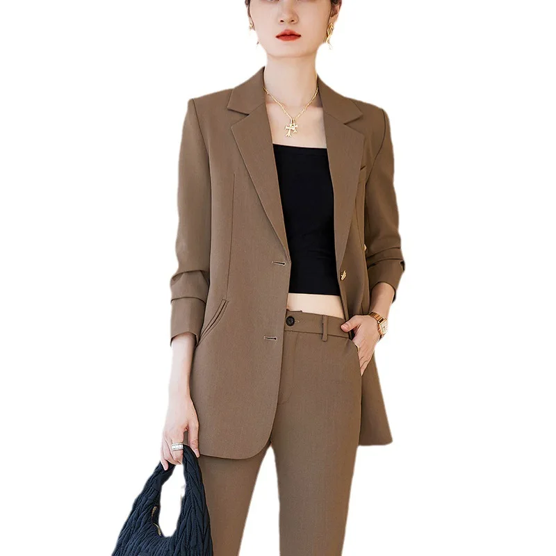 Костюм маленький женский на весну и осень новинка 2023 модная темпераментная