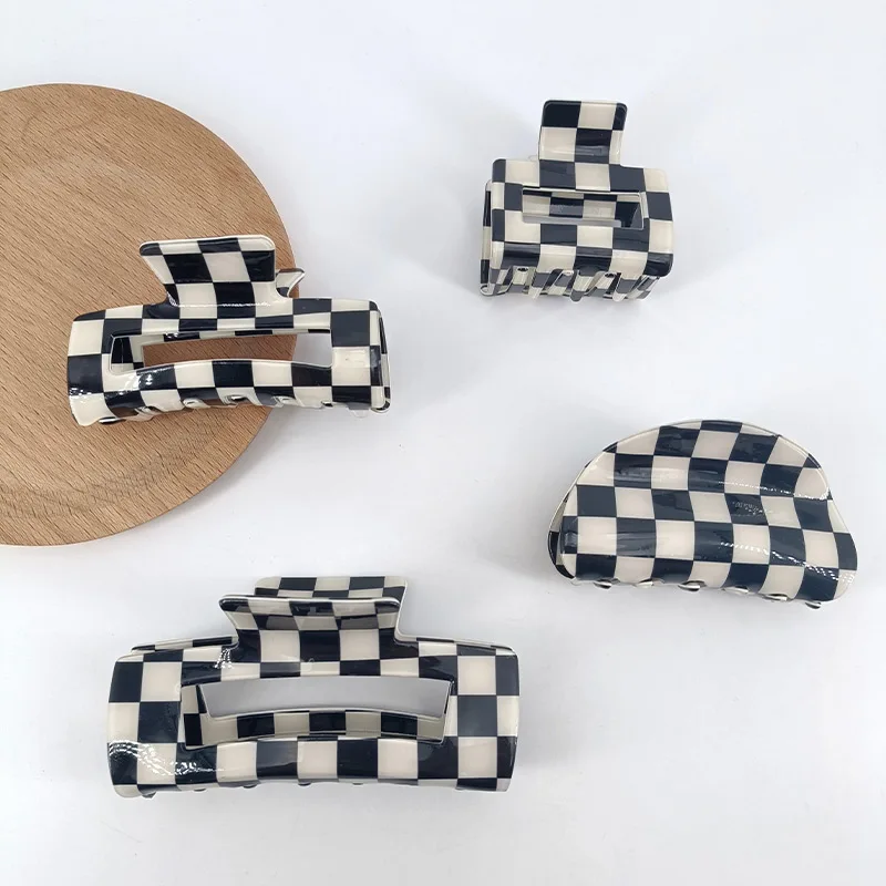 Заколки для волос с геометрическим рисунком