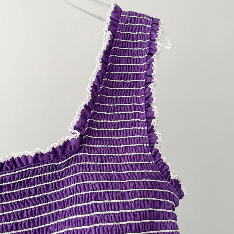 

2023 Spring and Summer New Purple Ruffled Women Striped Knitted Vest