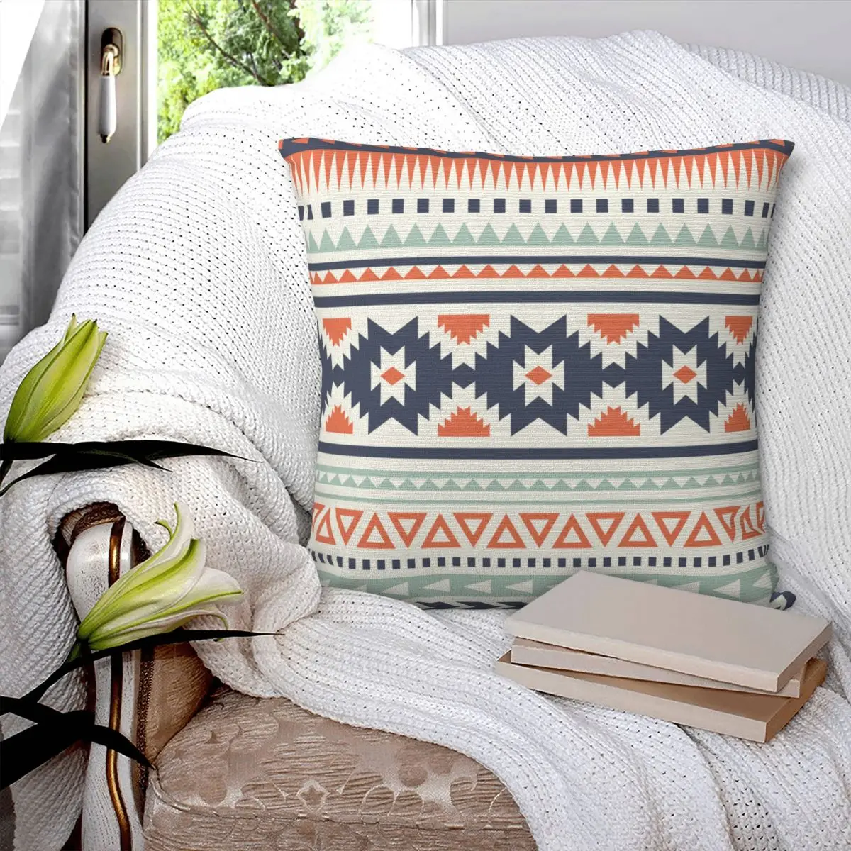 Подушка в этническом стиле 40 х40 см