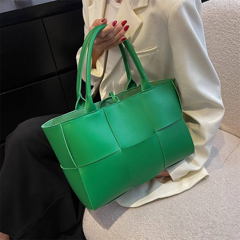 

Woven Women's Fashion Bags 2022 Pu Leather Brand Luxury Designer Handbag Large Capacity Female Bag Handbags for Women Trend