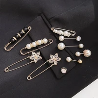 dmari women brooch wholesales rhinestone pearls scarf pin korean fashion style lapel pin luxury jewelry 2022