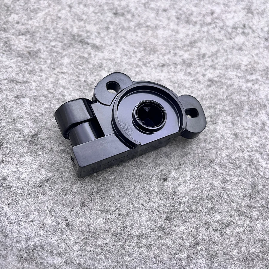 

Датчик положения дроссельной заслонки TPS мотоцикла для Benelli Leoncino 125 250 TNT 135 150i 250 251 150S 180S Imperiale 400 Keeway RKF125i