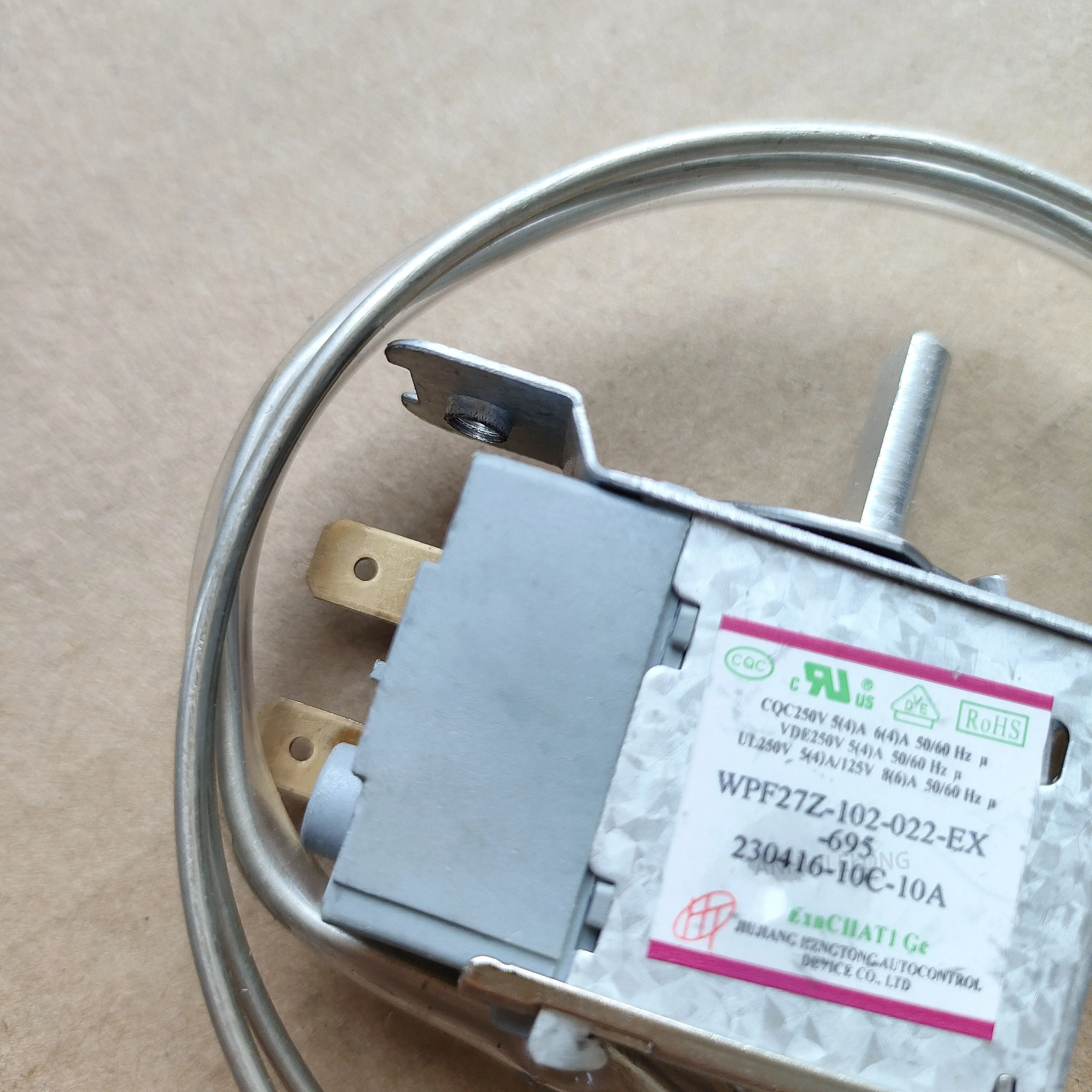 

Переключатель контроля температуры для морозильной камеры WPF27Z-102-022-EX