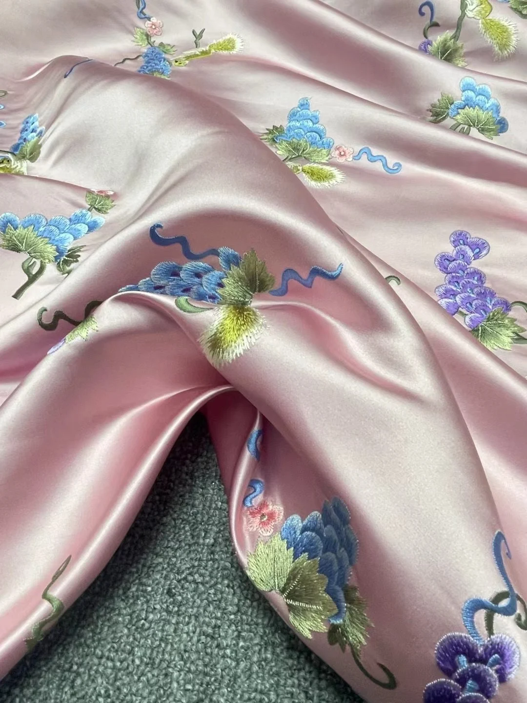 Жилет в стиле Guo тяжелая промышленность вышивка шелковая атласная ткань 35momme